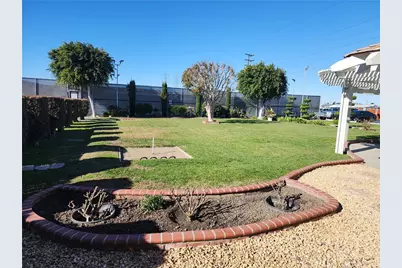 19251 Brookhurst #137, Huntington Beach, CA 92646 - Photo 34