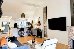 7911 Woodlake Dr, Huntington Beach, CA 92647 - Photo 2