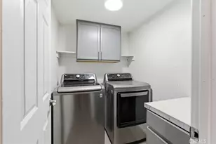 650 Parkview Dr, Lake Elsinore, CA 92530 - Photo 20