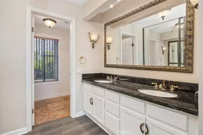 3 Palos #51, Irvine, CA 92612 - Photo 22