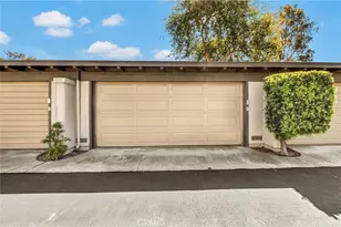 3 Palos, Irvine, CA 92612 - Photo 32