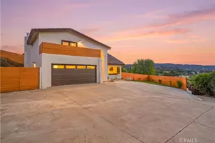 100 S Saddleback, Anaheim, CA 92808 - Photo 1