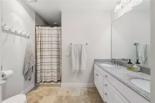 5 Robin Hill Ln, Laguna Hills, CA 92653 - Photo 20