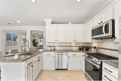 27 Feldspar Way, Rancho Santa Margarita, CA 92688 - Photo 14