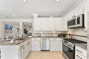 27 Feldspar Way, Rancho Santa Margarita, CA 92688 - Photo 14