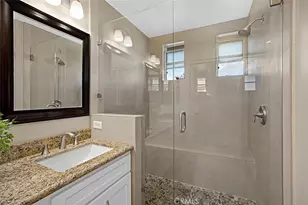 15 Tanglewood, Rancho Santa Margarita, CA 92688 - Photo 34