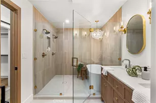 2036 Mandarin Dr, Costa Mesa, CA 92626 - Photo 42