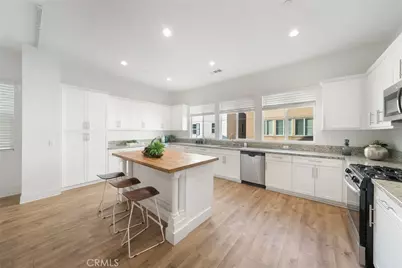 612 W Tribella Court, Santa Ana, CA 92703 - Photo 6