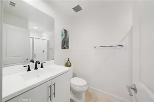 612 W Tribella Ct, Santa Ana, CA 92703 - Photo 4