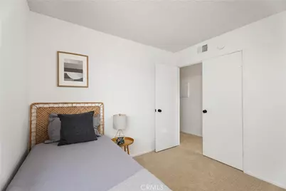 17942 Caledonia Circle, Huntington Beach, CA 92647 - Photo 20