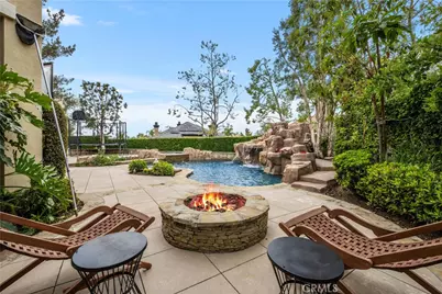 2 Mountain Laurel, Rancho Santa Margarita, CA 92679 - Photo 2