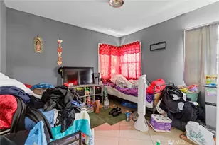 2005 W 11th, Santa Ana, CA 92703 - Photo 34