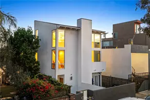 34 S Venice Blvd, Venice, CA 90291 - Photo 1