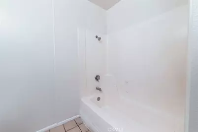 1001 W Macarthur #110, Santa Ana, CA 92707 - Photo 18