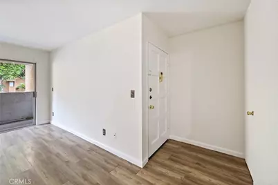 1001 W Macarthur #110, Santa Ana, CA 92707 - Photo 4