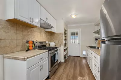 4529 W Flight Avenue, Santa Ana, CA 92704 - Photo 8