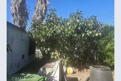 10510 Towne, Los Angeles, CA 90003 - Photo 4