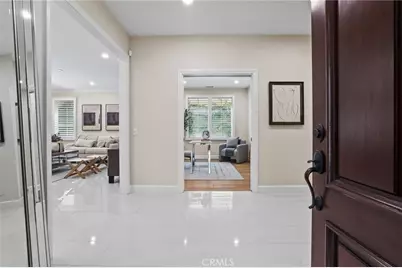 62 Wrangler, Irvine, CA 92602 - Photo 4