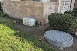 801 S Lyon Street #167(L-5), Santa Ana, CA 92705 - Photo 2