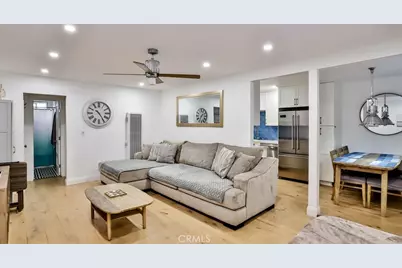 218 16th Street #B, Huntington Beach, CA 92648 - Photo 1