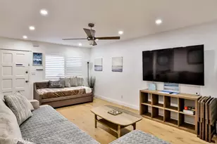 218 16th St, Huntington Beach, CA 92648 - Photo 4