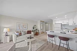 101 Scholz Plaza, Newport Beach, CA 92663 - Photo 1