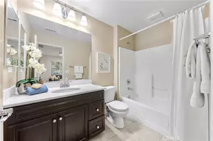 21 Quartet, Irvine, CA 92618 - Photo 32