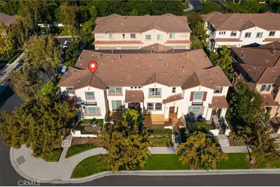 21 Quartet, Irvine, CA 92618 - Photo 2