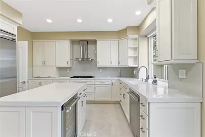 18665 Ambrose, Huntington Beach, CA 92648 - Photo 16