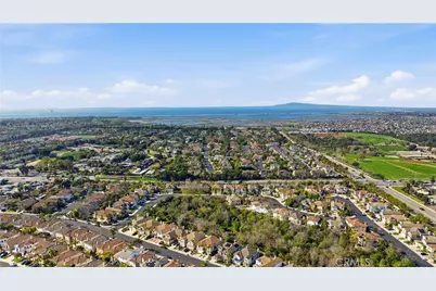 18665 Ambrose, Huntington Beach, CA 92648 - Photo 52