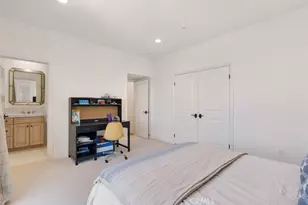 117 Andirons, Irvine, CA 92602 - Photo 22