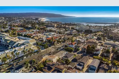 502 N Elena Avenue, Redondo Beach, CA 90277 - Photo 2