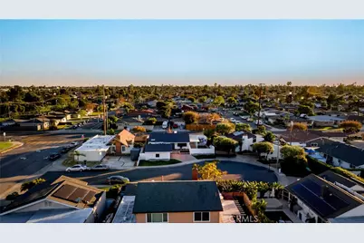 1657 Texas, Costa Mesa, CA 92626 - Photo 42