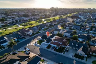 21211 Binghampton Cir, Huntington Beach, CA 92646 - Photo 50