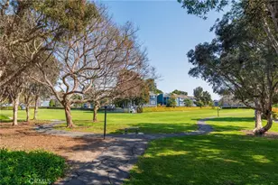 20331 Bluffside, Huntington Beach, CA 92646 - Photo 42