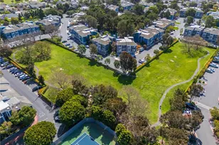 20331 Bluffside, Huntington Beach, CA 92646 - Photo 38