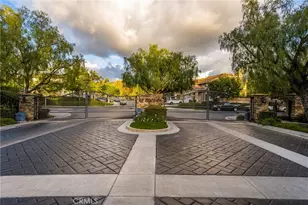 2534 Osterman Ave, Tustin, CA 92782 - Photo 40