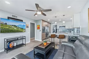 7 Spring Buck, Irvine, CA 92614 - Photo 6