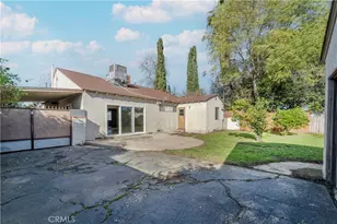 6056 Bellaire, Los Angeles, CA 91606 - Photo 32