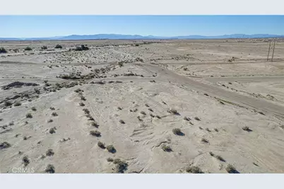 1918 Desert King Ave, Thermal, CA 92274 - Photo 4