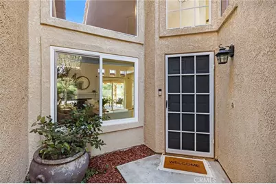 67 Fuente, Rancho Santa Margarita, CA 92688 - Photo 4