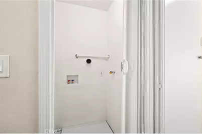 13405 Bixler Avenue, Downey, CA 90242 - Photo 22