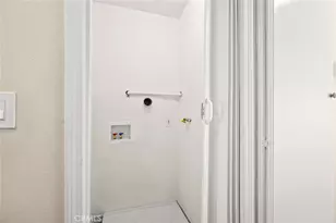 13405 Bixler Ave, Downey, CA 90242 - Photo 22