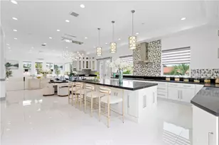 7702 Alberta, Huntington Beach, CA 92648 - Photo 8