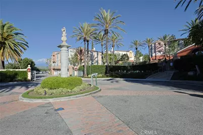 1041 S San Marino, Anaheim, CA 92808 - Photo 36