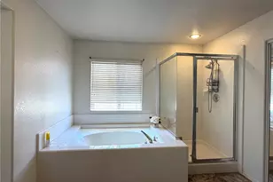 6608 Teasdale St, Lancaster, CA 93536 - Photo 12