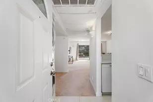 324 Tangelo, Irvine, CA 92618 - Photo 4