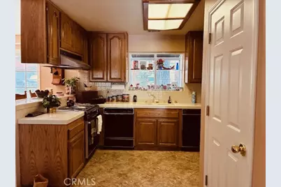 32079 Fern, Running Springs, CA 92382 - Photo 6