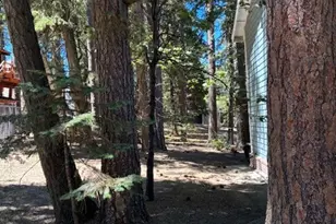 32079 Fern, Running Springs, CA 92382 - Photo 18