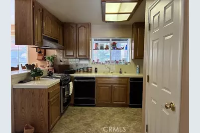 32079 Fern, Running Springs, CA 92382 - Photo 4